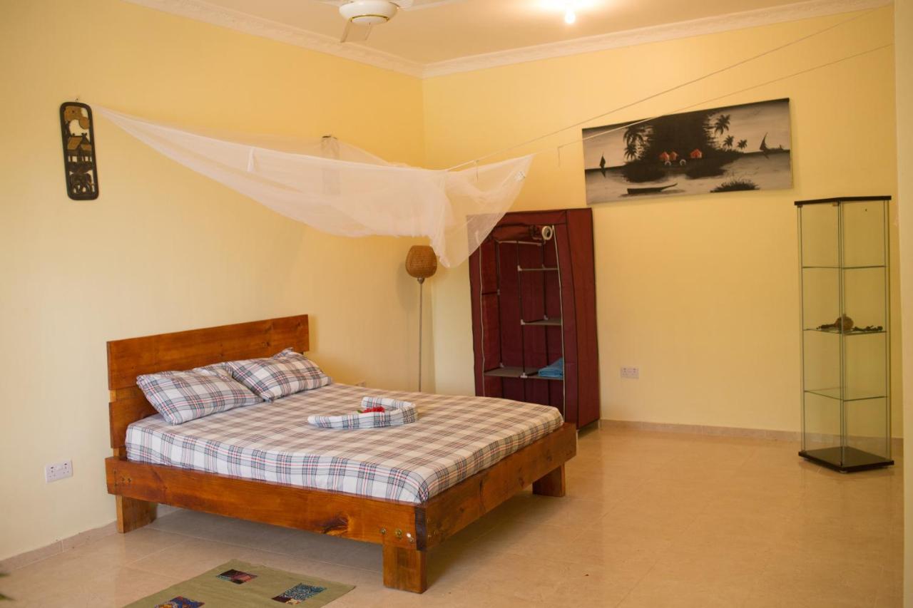 Crim Wind Freedom Hotel Jambiani  Exterior photo