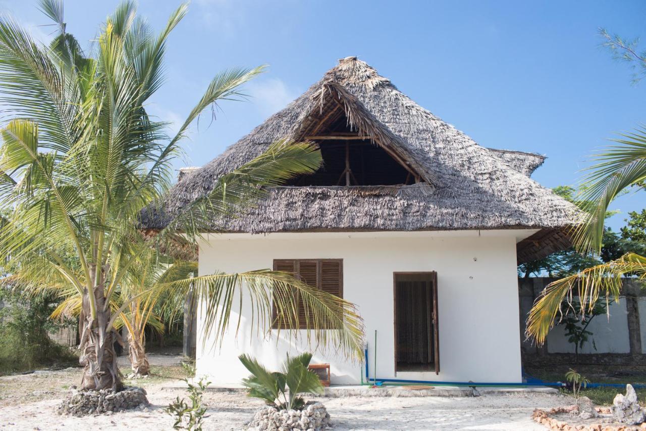 Crim Wind Freedom Hotel Jambiani  Exterior photo